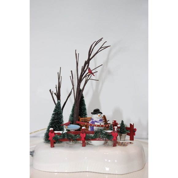 Dept 56  Village Accessoriy - Jingle Bell Sound Scene - Picture 4 of 5
